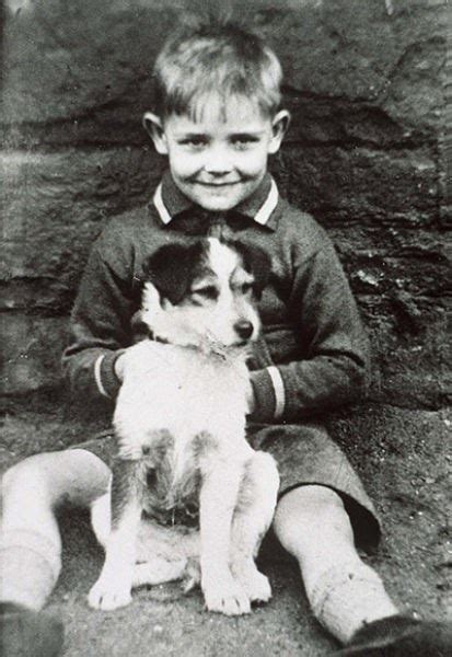 Infinite People: A young Sean Connery