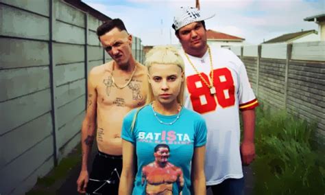four-eyes rella: Music Monday: Die Antwoord