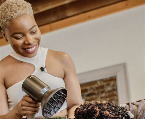 Toronto Stylist Opening Inclusive Hair Salon in Little Jamaica