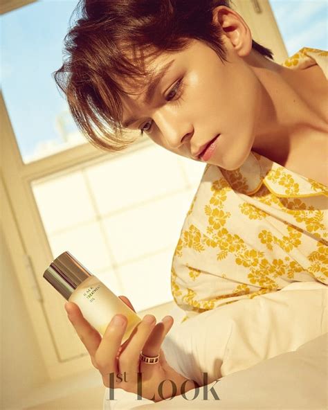 Вернон (Seventeen) в фотосессии для журнала "1st Look" - YesAsia.ru