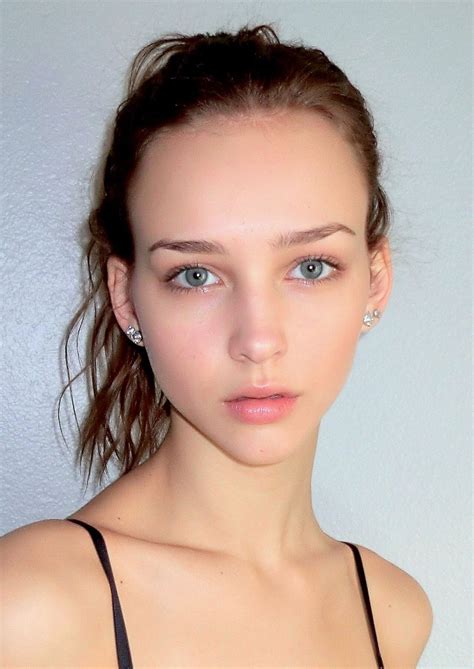 Rachel Cook Nude Strip Experts Weigh In The Untold Impact Of 's Leak On