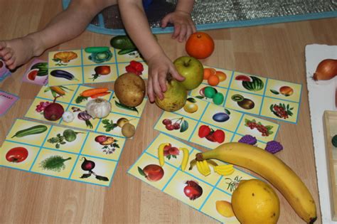 ТОЛЬКО ФОТО идей игр с резиновыми фигурками/цветными кругами/квадратами ...