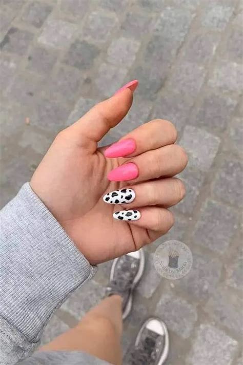 70+ Trendy Cow Print Nails for Perfect Country & Western Chic Manicures ...
