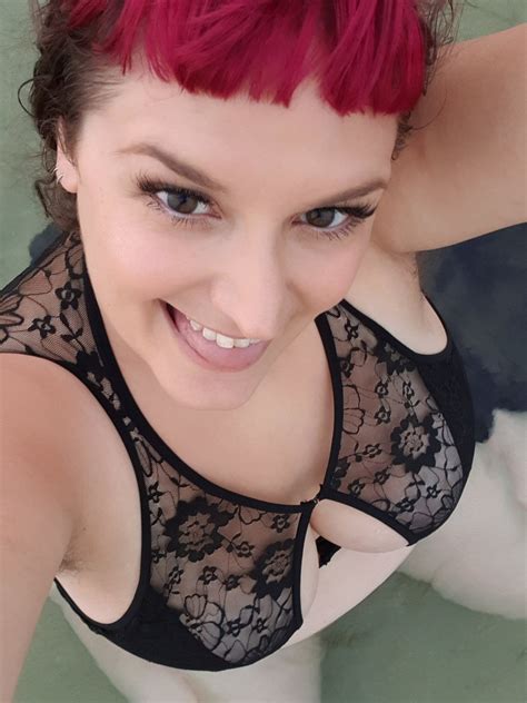 Alex Louise on Twitter: "Do any other workers have funny little