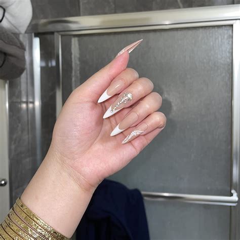 I Tried the Beauty Secrets Nail Glue: Honest Review - Your Local It Girl