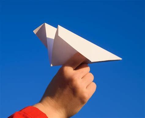 Paper Airplane Flying Stock Photos, Images and Backgrounds for Free ...