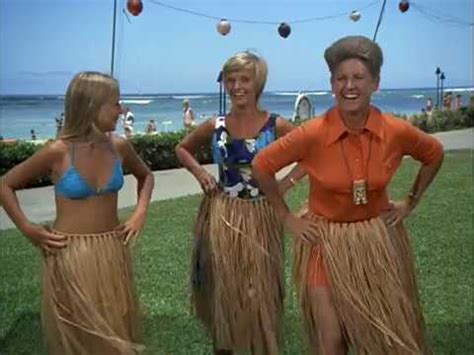 The Brady Bunch - Hawaii - Marcia and Jan learn to hula in bikinis, and