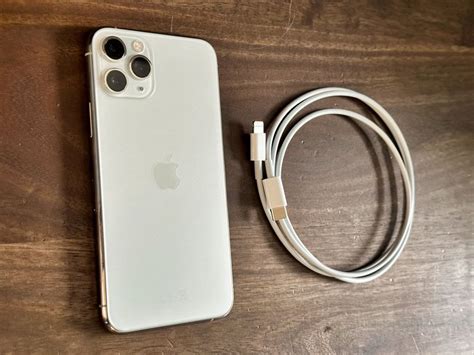 iPhone 11 Pro 256Gb Silver | Kaufen auf Ricardo