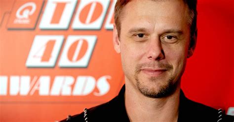 Zo zag Armin van Buuren er vroeger uit! | Shownieuws