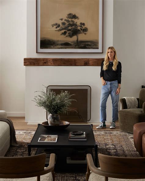 Introducing: The New Amber Lewis x 4 Fingers Assortment – Decoristaa