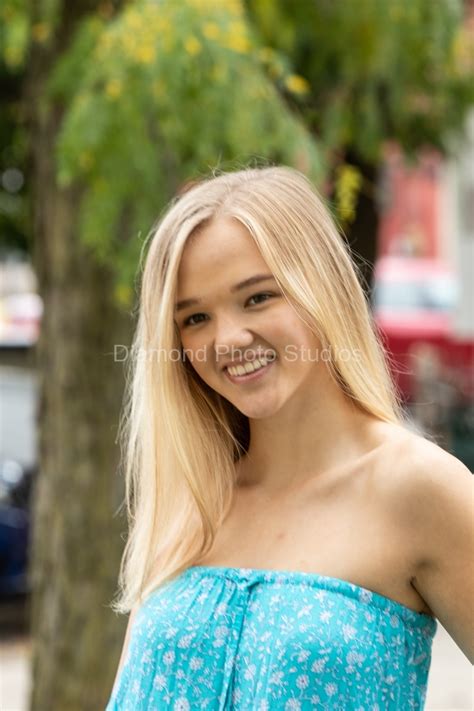 Model Gale