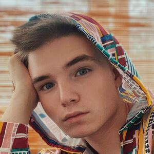 Grisha Lisov - Age, Family, Bio | Famous Birthdays
