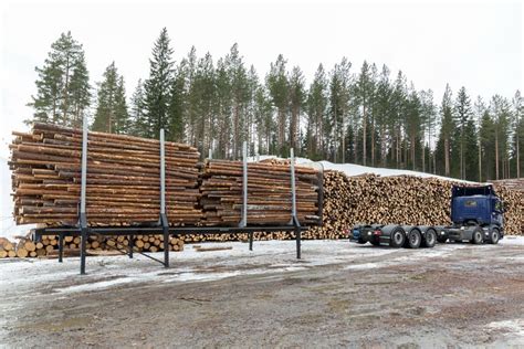 Финские лесовозы становятся тяжелее — Авторевю