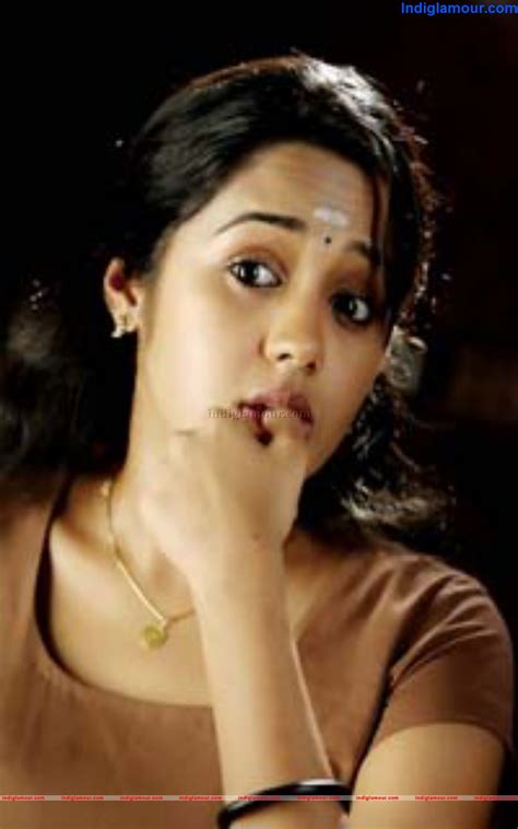 Nadodi Mannan Malayalam Full Movie Dvdrip|Online Movie For Free ...