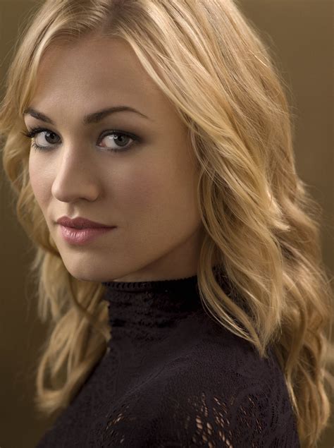 yvonne - Yvonne Strahovski Photo (16818525) - Fanpop