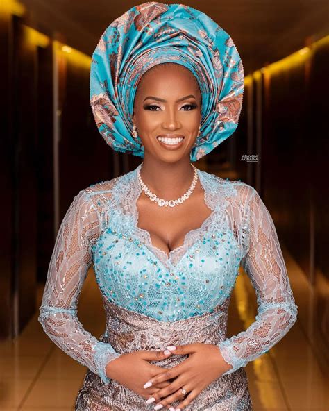 35 brand-new, popular Gele and makeup looks | Melody Jacob