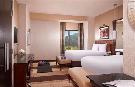 Harrah's | Rooms & Suites