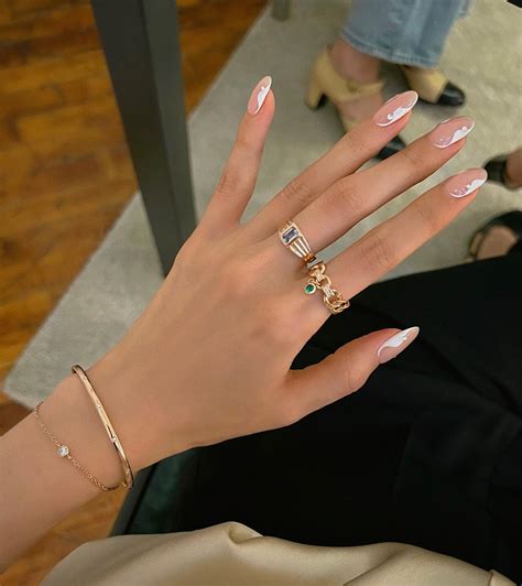 avec new york - Be classy, chic & elegant with...