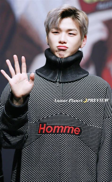 8 Idols Who Pull off Designer Brands Way Too Well for Their Own Good ...