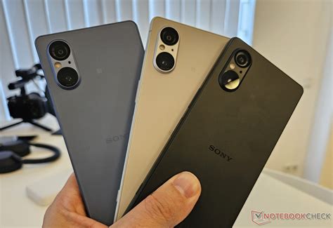 Xperia V White