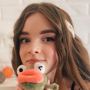 Shadsi - Trivia, Family, Bio | Famous Birthdays
