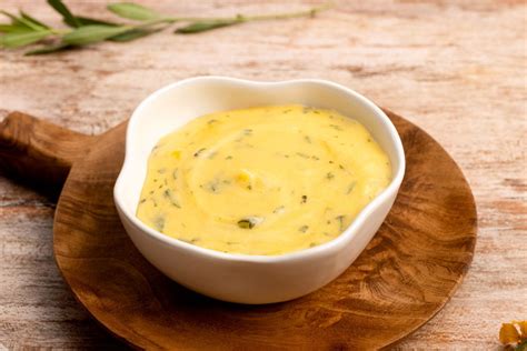 Must-have SAUCES and EMULSIONS