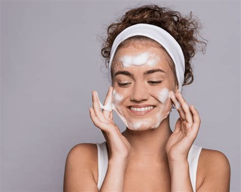 A Simple Skincare Routine That Fits Even the Busiest Schedules - The