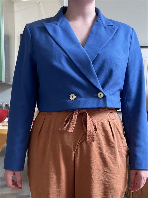 Seeking fitting help: Vikisews Nancy Blazer : r/sewing