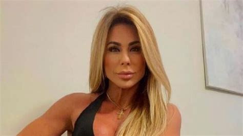 Жена, спала с над 800 мъже: Внукът ми се срамува от мен, но го разбирам ...