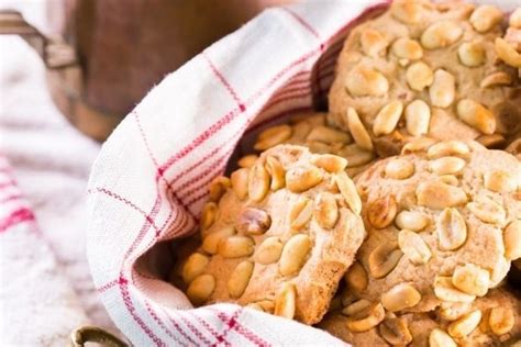 Песочное печенье с арахисом рецепт – Американская кухня: Выпечка и ...