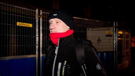 volkert van der graaf wil emigreren het parool