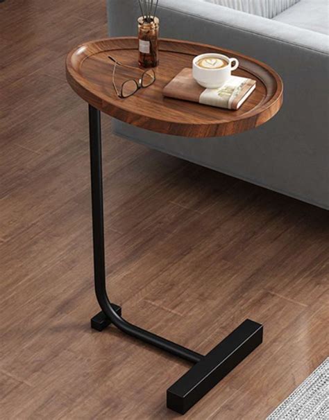 Pin su living room | Tavolini, Arredamento, Tavoli