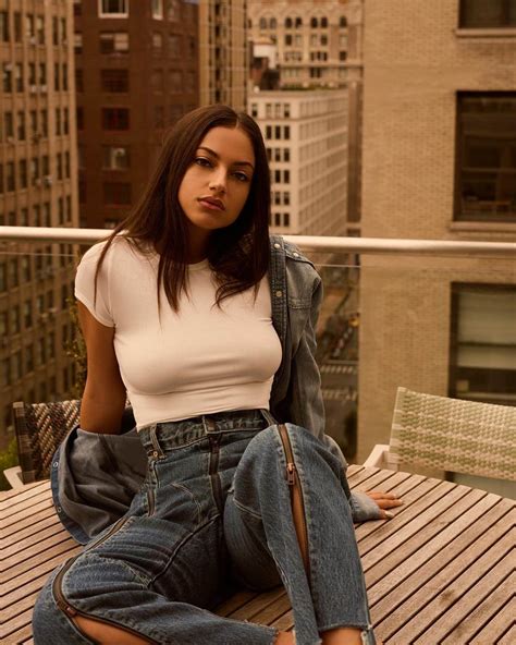 Inanna Sarkis Bio: Wiki, Age, Height, Movies, Net Worth & Pictures ...