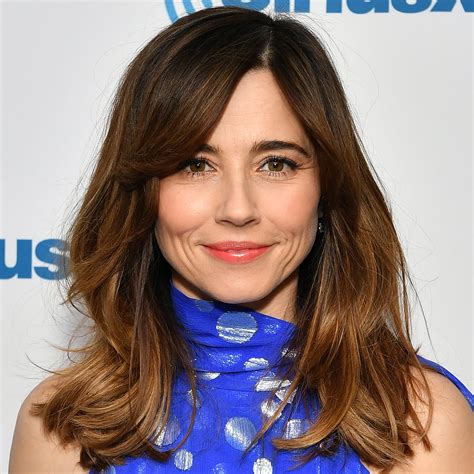Linda Cardellini: The Untold Story Of A Hollywood Icon