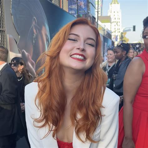 Step aside ladies | Whosbeth_