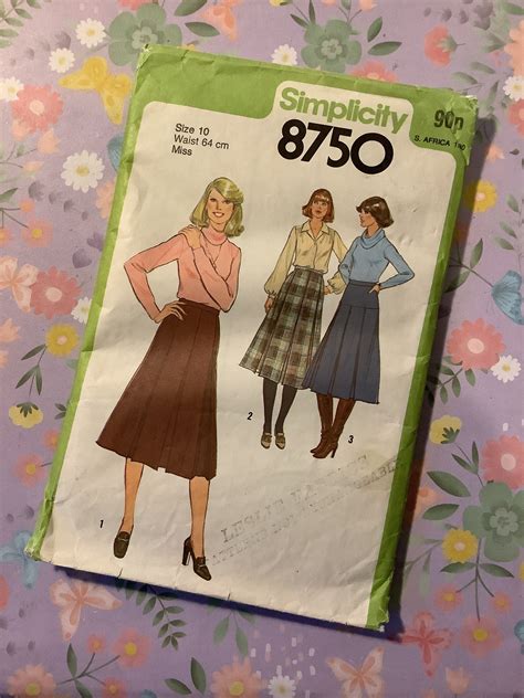 Rare vintage simplicity patterns are selling for hundreds of dollars 4