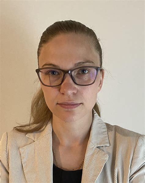 НБУ - Преподаватели