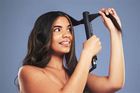 how to curl hair using flat iron straightener