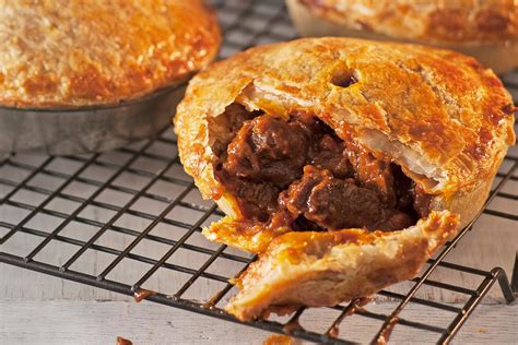 Meat Pie Wallpapers - Top Free Meat Pie Backgrounds - WallpaperAccess