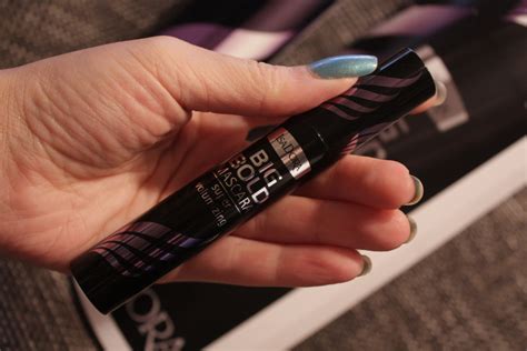 Recension: Isadora Big Bold Macara. – Wysteriiasblogg.se – Skönhetsblogg