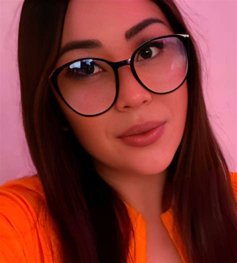 Cyniiee's ASMR (Influencer) Age, Height, Weight, Wiki, Biography