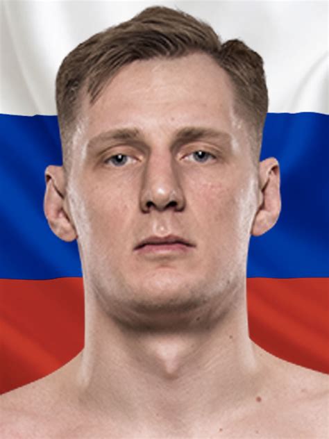 Alexander Volkov : Official MMA Fight Record (33-8-0)