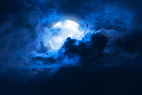 Moon and Clouds Wallpapers - Top Free Moon and Clouds Backgrounds