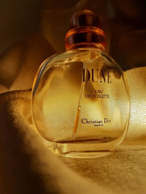 Dune Dior perfume - a fragrance for women 1991