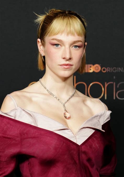 actress hunter schafer