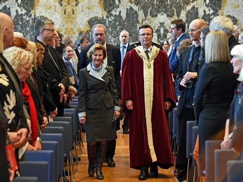 Королева Соня открыла новый факультет Университета Бергена: ru_royalty ...