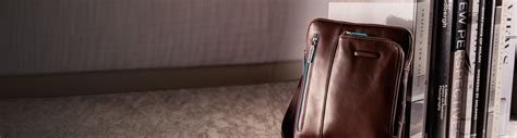 Shoulder Bags - Shop Piquadro | Shop Piquadro