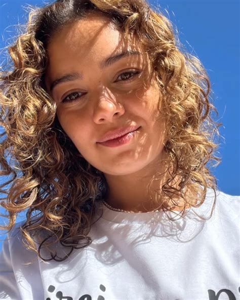 Sophie Charlotte compartilha fotos em Goiás, para gravações de novela