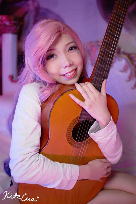 Kitz Cua ⭐ on Twitter: "Gotta keep moving with the music~ 🎶 #cosplay #