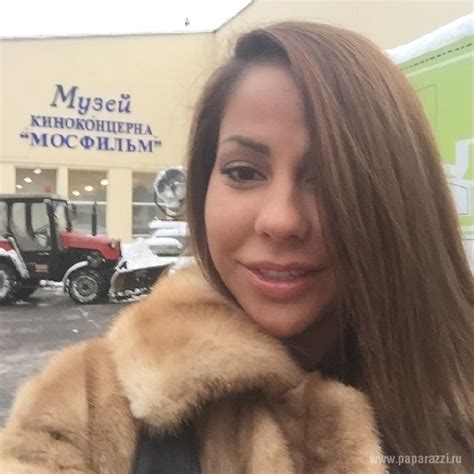 Елена Беркова вернулась с кинопроб взъерошенная и растрепанная, но ...